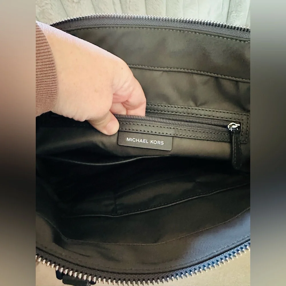 Michael Kors Sage Gray Nylon Tote Bag + COA - Picture 3 of 12